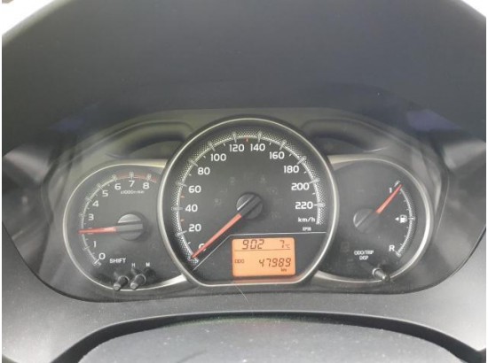 2015 Toyota Yaris Comfort 2015 Toyota Yaris Comfort