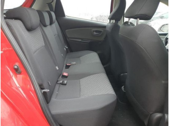 2015 Toyota Yaris Comfort 2015 Toyota Yaris Comfort