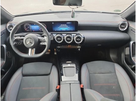 2024 Mercedes-Benz CLA -Klasse CLA 180 2024 Mercedes-Benz CLA -Klasse CLA 180