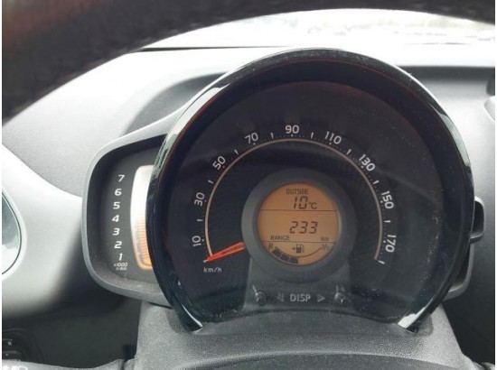 2018 Toyota AYGO x-play connect 2018 Toyota AYGO x-play connect