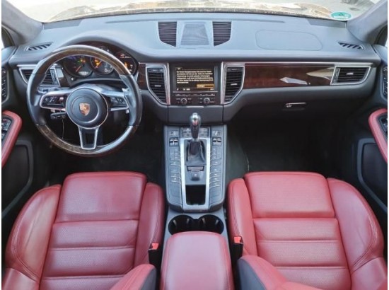 2015 Porsche Macan Turbo 2015 Porsche Macan Turbo