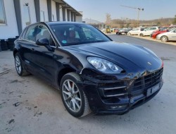 2015 Porsche Macan Turbo