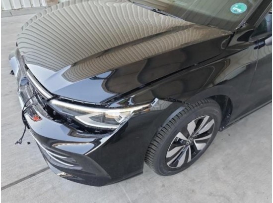 2025 Volkswagen Golf VIII Lim. 1.5 TSI 85 kW Goal 2025 Volkswagen Golf VIII Lim. 1.5 TSI 85 kW Goal