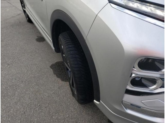 2024 Mitsubishi Eclipse Cross Plus Select Hybrid 4WD 2024 Mitsubishi Eclipse Cross Plus Select Hybrid 4WD
