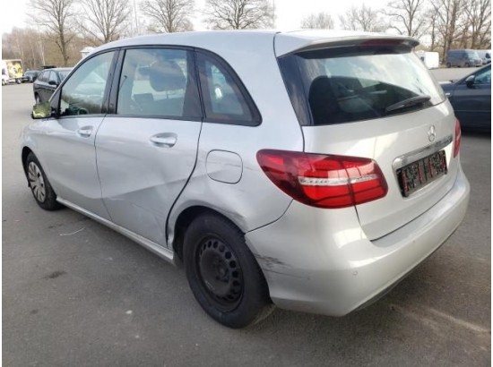 2015 Mercedes-Benz B -Klasse B 180 2015 Mercedes-Benz B -Klasse B 180