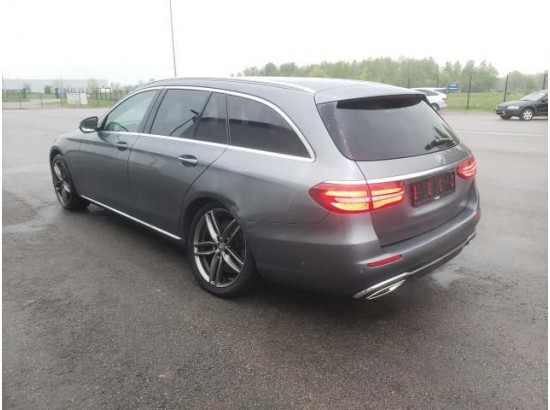 2018 Mercedes-Benz E -Klasse T-Modell E 400 4-Matic 2018 Mercedes-Benz E -Klasse T-Modell E 400 4-Matic