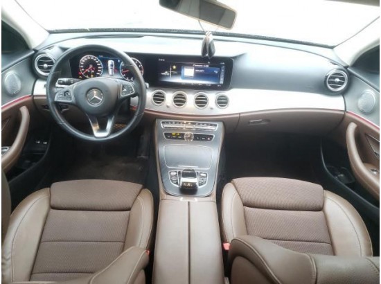 2018 Mercedes-Benz E -Klasse T-Modell E 400 4-Matic 2018 Mercedes-Benz E -Klasse T-Modell E 400 4-Matic