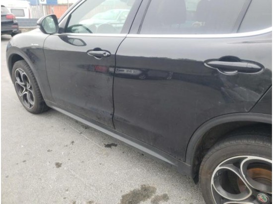 2021 Alfa Romeo Stelvio Super Q4