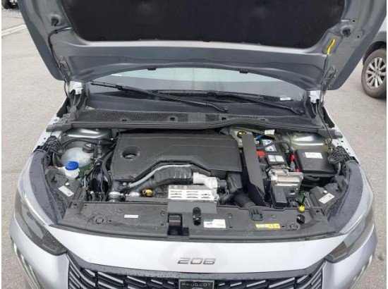 2024 Peugeot 208 Hybrid 136 GT