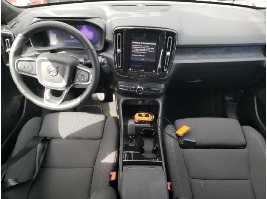 2024 Volvo XC40 Ultimate Recharge Pure Electric 2WD 2024 Volvo XC40 Ultimate Recharge Pure Electric 2WD