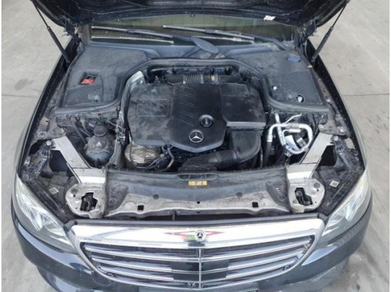 2017 Mercedes-Benz E -Klasse T-Modell E 220 d 2017 Mercedes-Benz E -Klasse T-Modell E 220 d