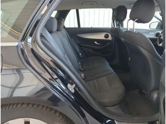 2017 Mercedes-Benz E -Klasse T-Modell E 220 d 2017 Mercedes-Benz E -Klasse T-Modell E 220 d