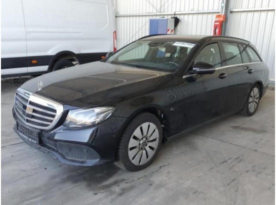2017 Mercedes-Benz E -Klasse T-Modell E 220 d 2017 Mercedes-Benz E -Klasse T-Modell E 220 d