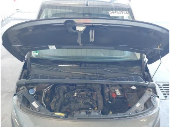 2020 Peugeot Partner Premium L2 2020 Peugeot Partner Premium L2