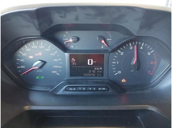 2020 Peugeot Partner Premium L2 2020 Peugeot Partner Premium L2
