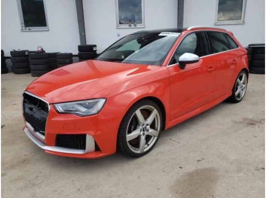 2015 Audi RS 3 Sportback 2.5 TFSI quattro 2015 Audi RS 3 Sportback 2.5 TFSI quattro