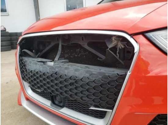 2015 Audi RS 3 Sportback 2.5 TFSI quattro 2015 Audi RS 3 Sportback 2.5 TFSI quattro