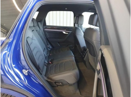 2024 Volkswagen Touareg 3.0 TDI 170 kW 4Motion R-Line 2024 Volkswagen Touareg 3.0 TDI 170 kW 4Motion R-Line