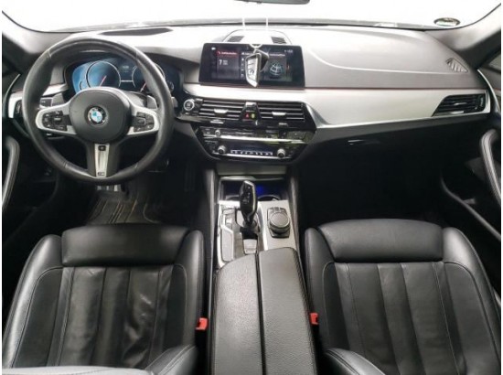 2017 BMW 5er Lim. M550 d xDrive 2017 BMW 5er Lim. M550 d xDrive
