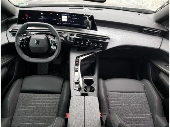 2025 Peugeot 3008 Hybrid 136 Allure 2025 Peugeot 3008 Hybrid 136 Allure
