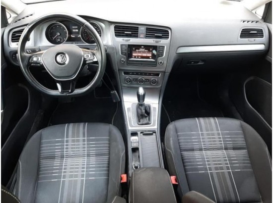 2015 Volkswagen Golf VII Lim. Lounge BMT 2015 Volkswagen Golf VII Lim. Lounge BMT