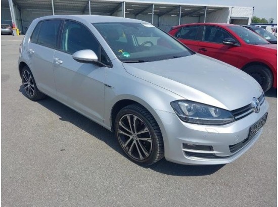 2015 Volkswagen Golf VII Lim. Lounge BMT 2015 Volkswagen Golf VII Lim. Lounge BMT