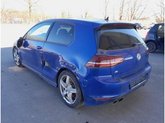 2016 Volkswagen Golf VII Lim. R BMT 4Motion 2016 Volkswagen Golf VII Lim. R BMT 4Motion
