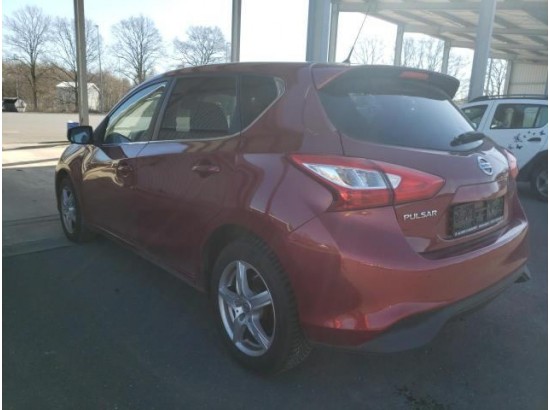 2017 Nissan Pulsar Tekna 2017 Nissan Pulsar Tekna