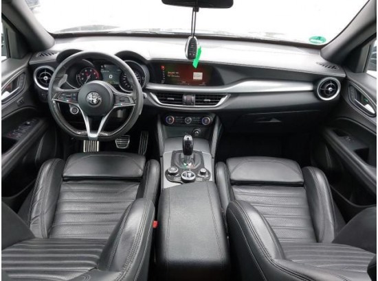 2018 Alfa Romeo Stelvio Super Q4 2018 Alfa Romeo Stelvio Super Q4