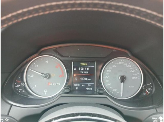 2015 Audi SQ5 3.0 TDI quattro 2015 Audi SQ5 3.0 TDI quattro