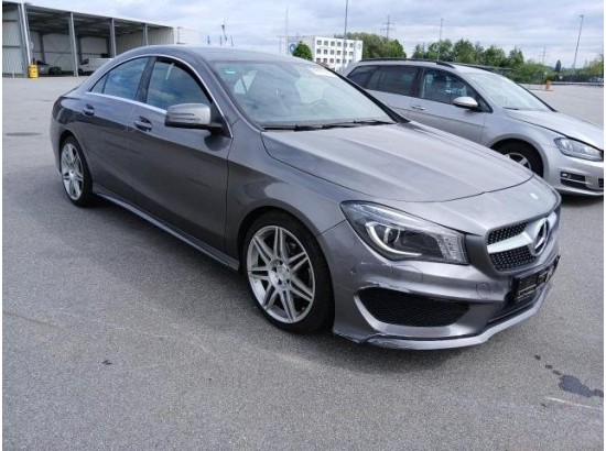2015 Mercedes-Benz CLA -Klasse CLA 200 Street Style 2015 Mercedes-Benz CLA -Klasse CLA 200 Street Style