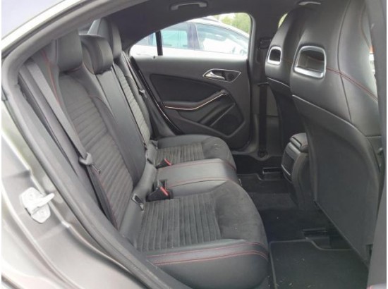 2015 Mercedes-Benz CLA -Klasse CLA 200 Street Style 2015 Mercedes-Benz CLA -Klasse CLA 200 Street Style