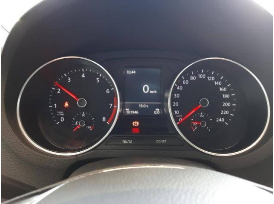 2015 Volkswagen Polo V Lounge 2015 Volkswagen Polo V Lounge