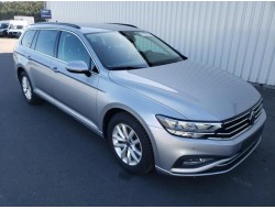 2023 Volkswagen Passat Variant Business