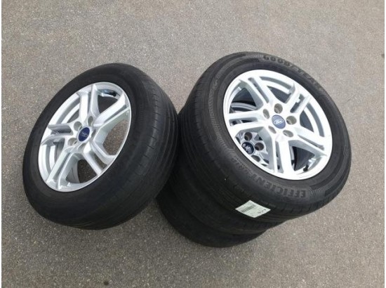 2021 Ford Focus Turnier Cool & Connect 2021 Ford Focus Turnier Cool & Connect