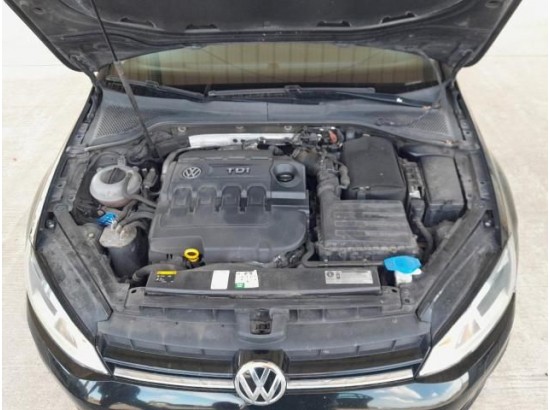 2015 Volkswagen Golf VII Variant Trendline BMT 2015 Volkswagen Golf VII Variant Trendline BMT