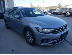 2023 Volkswagen Passat Variant Business
