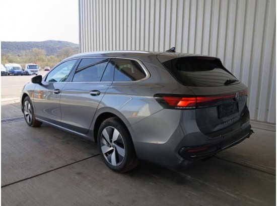 2024 Volkswagen Passat Variant 1.5 eTSI 110 kW Business 2024 Volkswagen Passat Variant 1.5 eTSI 110 kW Business