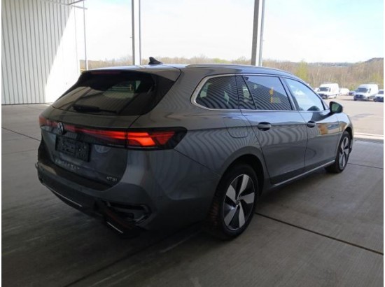 2024 Volkswagen Passat Variant 1.5 eTSI 110 kW Business 2024 Volkswagen Passat Variant 1.5 eTSI 110 kW Business