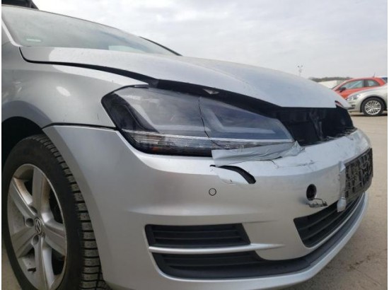 2015 Volkswagen Golf VII Lim. Comfortline BlueMotion TGI 2015 Volkswagen Golf VII Lim. Comfortline BlueMotion TGI