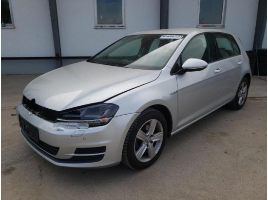 2015 Volkswagen Golf VII Lim. Comfortline BlueMotion TGI 2015 Volkswagen Golf VII Lim. Comfortline BlueMotion TGI