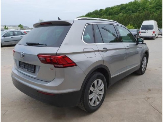 2017 Volkswagen Tiguan Sound BMT/Start-Stopp 2017 Volkswagen Tiguan Sound BMT/Start-Stopp