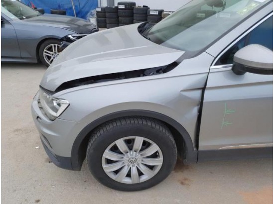 2017 Volkswagen Tiguan Sound BMT/Start-Stopp 2017 Volkswagen Tiguan Sound BMT/Start-Stopp