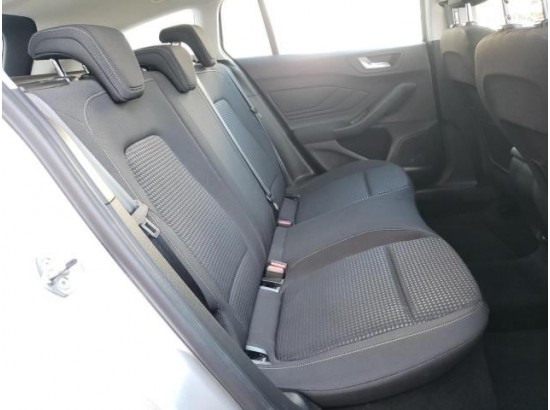 2021 Ford Focus Turnier Cool & Connect 2021 Ford Focus Turnier Cool & Connect