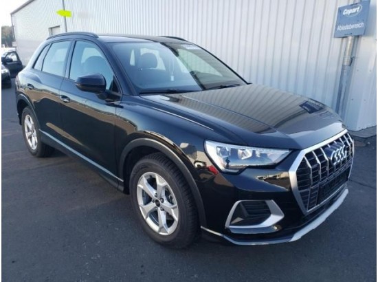 2024 Audi Q3 35 TDI quattro advanced 2024 Audi Q3 35 TDI quattro advanced