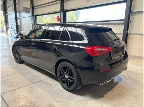 2018 Mercedes-Benz A -Klasse A 160 2018 Mercedes-Benz A -Klasse A 160