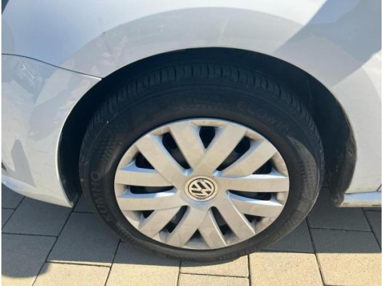 2015 Volkswagen Polo V Trendline BMT/Start-Stopp 2015 Volkswagen Polo V Trendline BMT/Start-Stopp