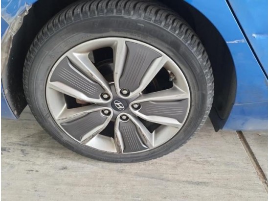 2018 Hyundai Ioniq Premium Hybrid 2018 Hyundai Ioniq Premium Hybrid
