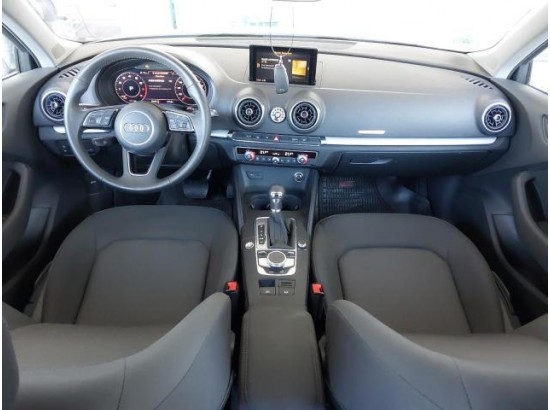 2020 Audi A3 Sportback 35 TFSI basis 2020 Audi A3 Sportback 35 TFSI basis