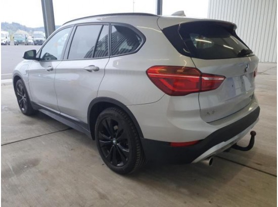 2021 BMW X1 xDrive 25 e Advantage 2021 BMW X1 xDrive 25 e Advantage